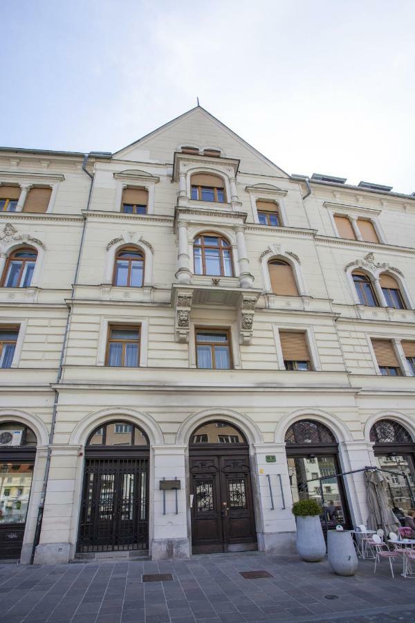 Filip'S Palace Luxurious Apartment Любляна Экстерьер фото